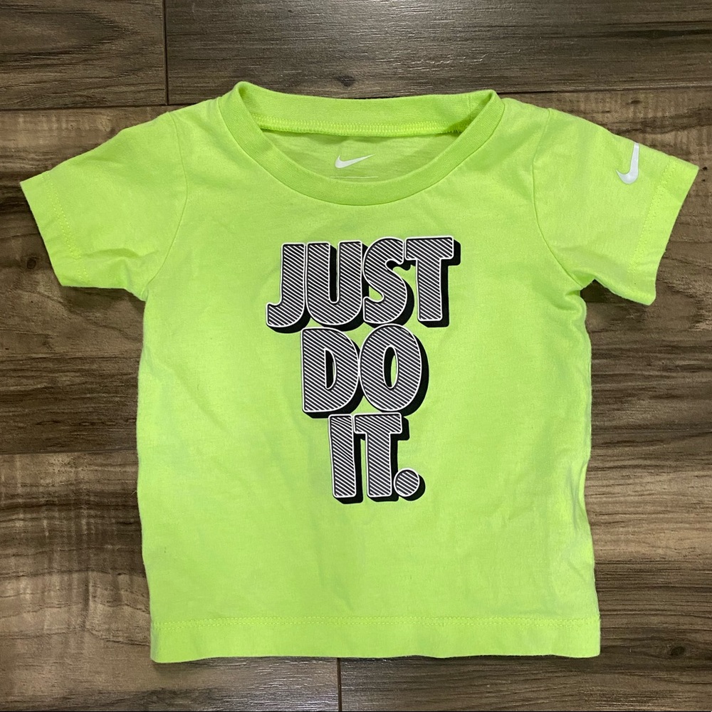 Nike brand t shirt